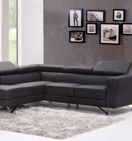 interior-designer-couch